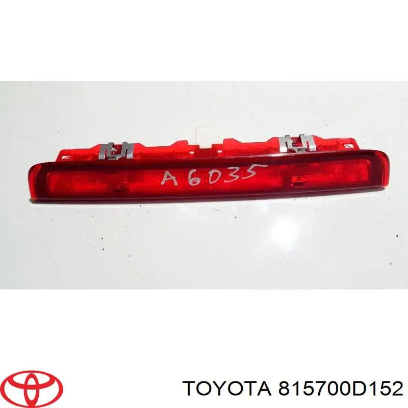 815700D152 Toyota Luz central de freno