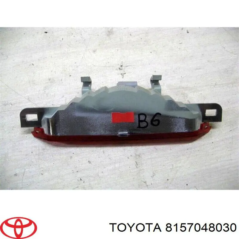 8157048030 Toyota lampara de luz de freno adicional