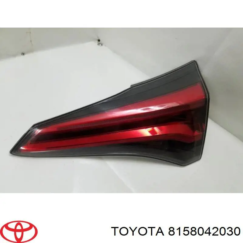 Piloto trasero interior derecho 8158042030 Toyota