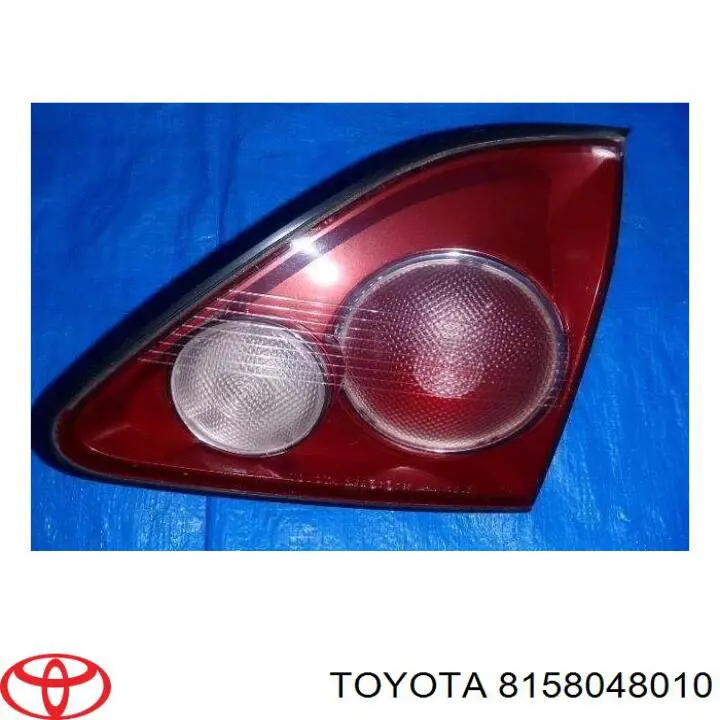 8158048010 Toyota piloto posterior interior derecho