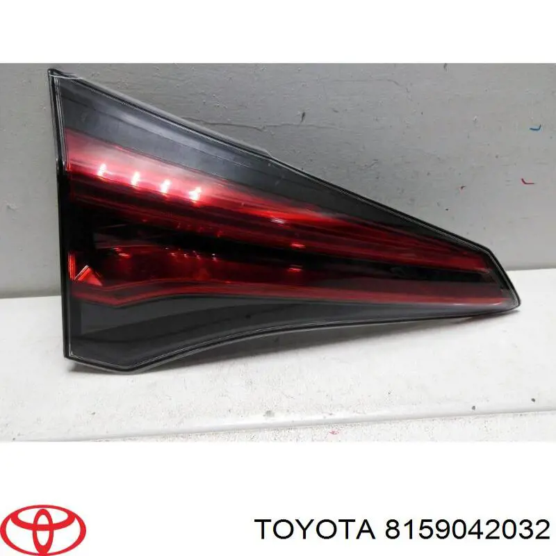 8159042032 Toyota Piloto trasero interior izquierdo