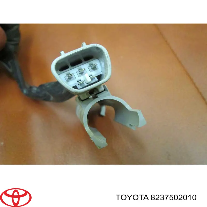  Toyota 8237502010 precio, desde 45,19 EUR