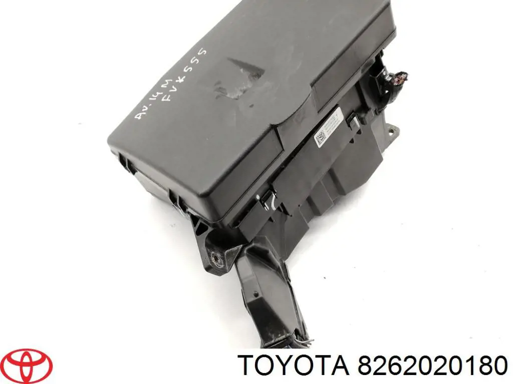 8262020180 Toyota