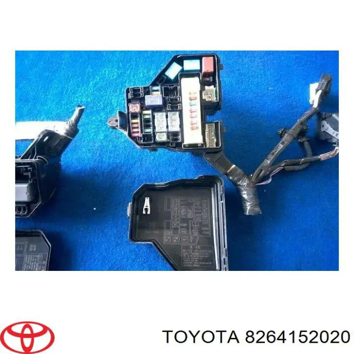8264152020 Toyota 