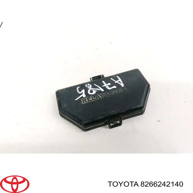 8266242140 Toyota 