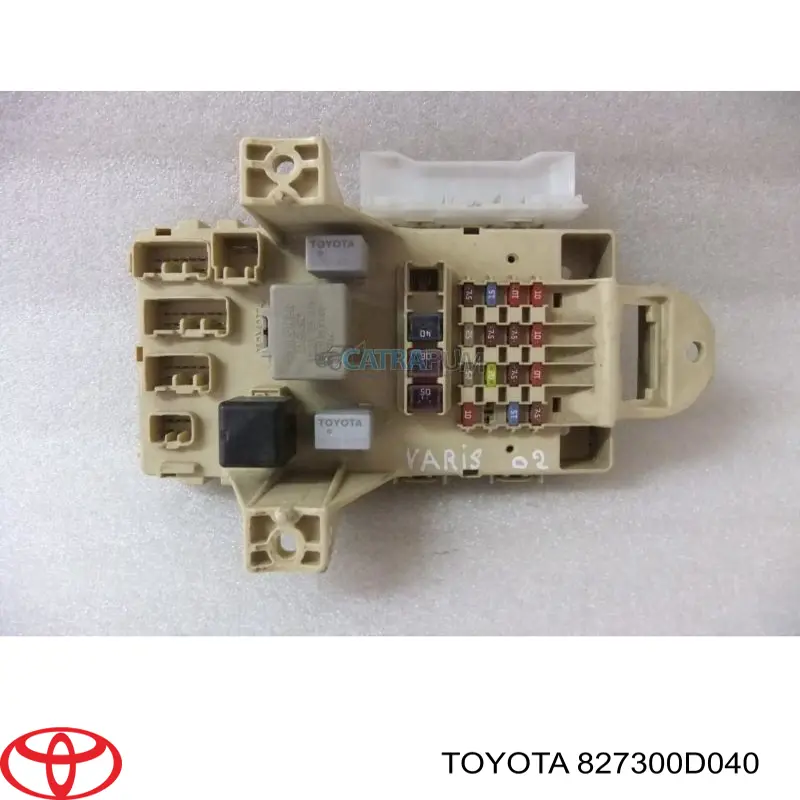 Caja de relés y fusibles para Toyota Yaris  P10