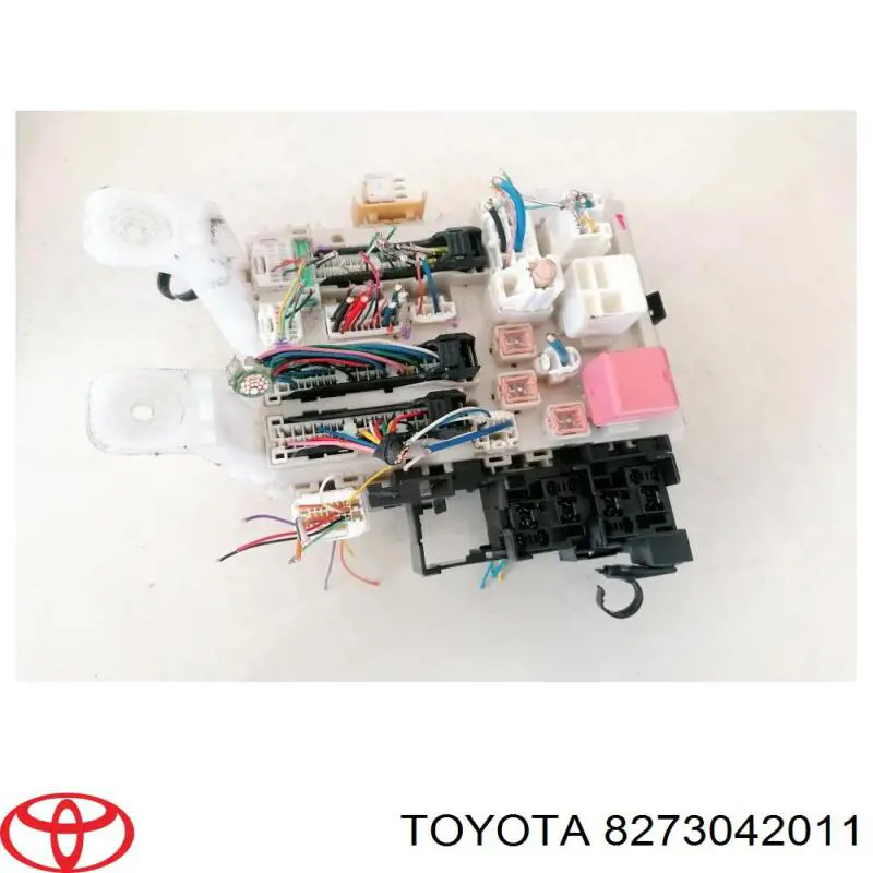  Toyota 8273042011 precio, desde 90,02 EUR
