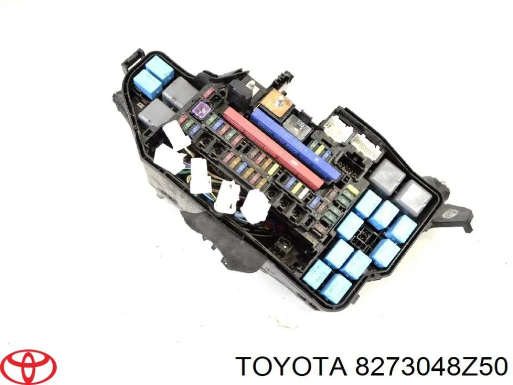 8273048Z50 Toyota