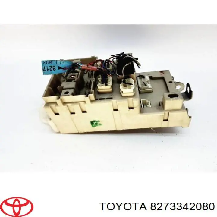 Caja de fusibles trasera interior Toyota 8273342080 precio, desde 53,72 EUR