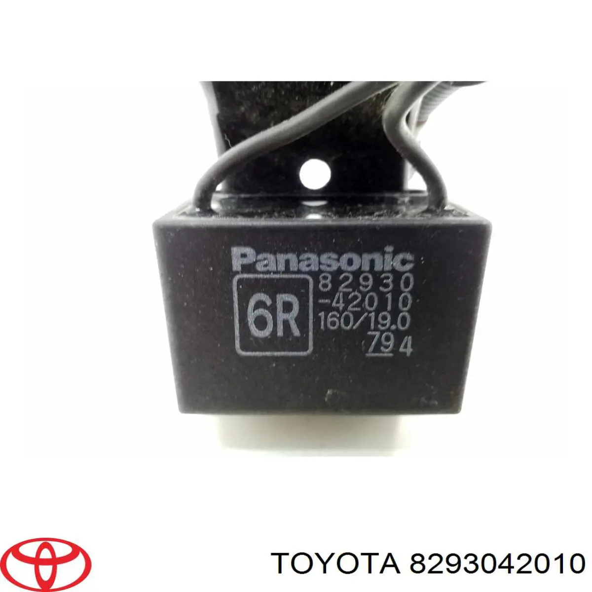 8293042010 Toyota