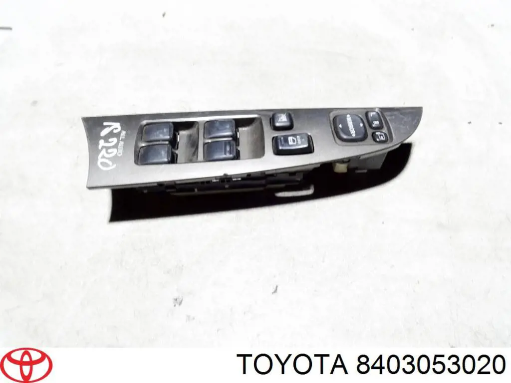 Unidad de control de elevalunas delantero derecho Toyota 8403053020 precio, desde 31,94 EUR