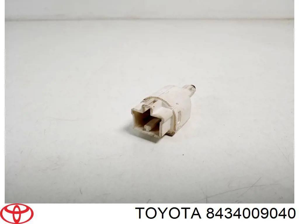 Comprar 8434009040 Toyota Interruptor de luz de freno