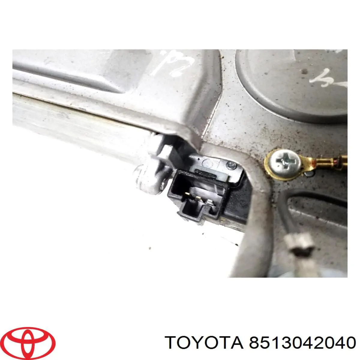 8513042040 Toyota motor limpiaparabrisas, trasera