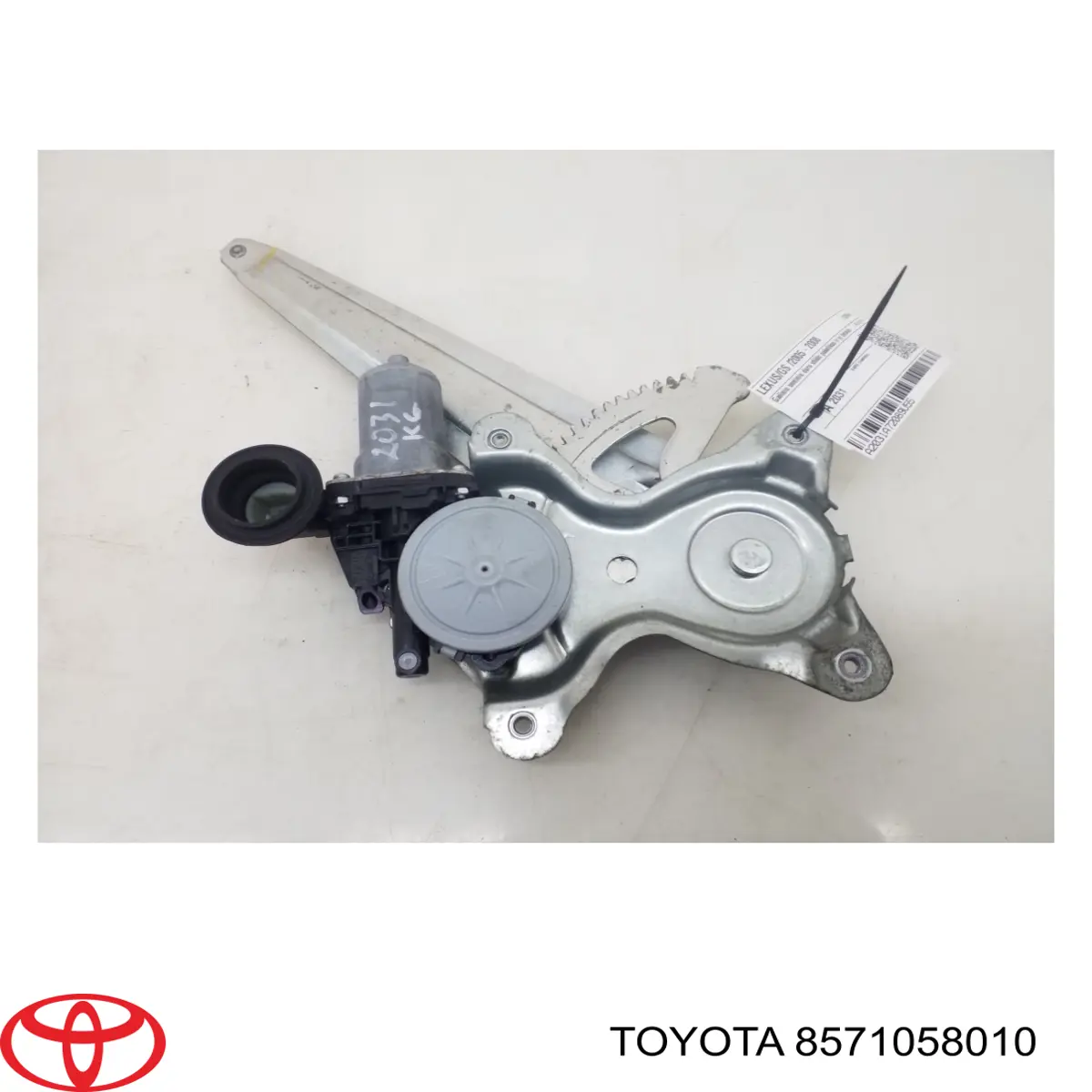 Motor del elevalunas de la puerta delantera derecha Toyota 8571058010 precio, desde 45,01 EUR