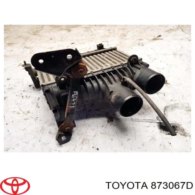 873067D Toyota intercooler