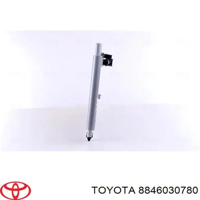 8846030780 Toyota condensador aire acondicionado
