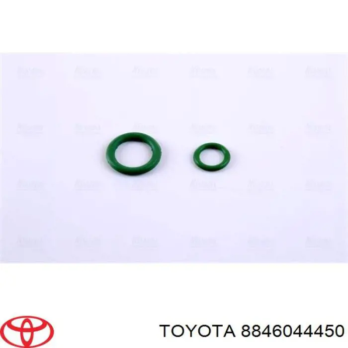 8846044450 Toyota condensador aire acondicionado