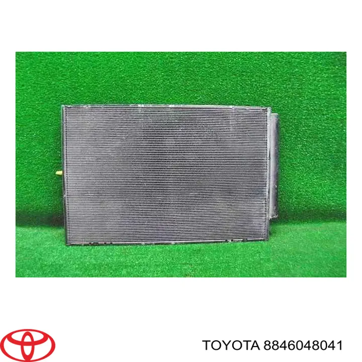 8846048041 Toyota condensador aire acondicionado