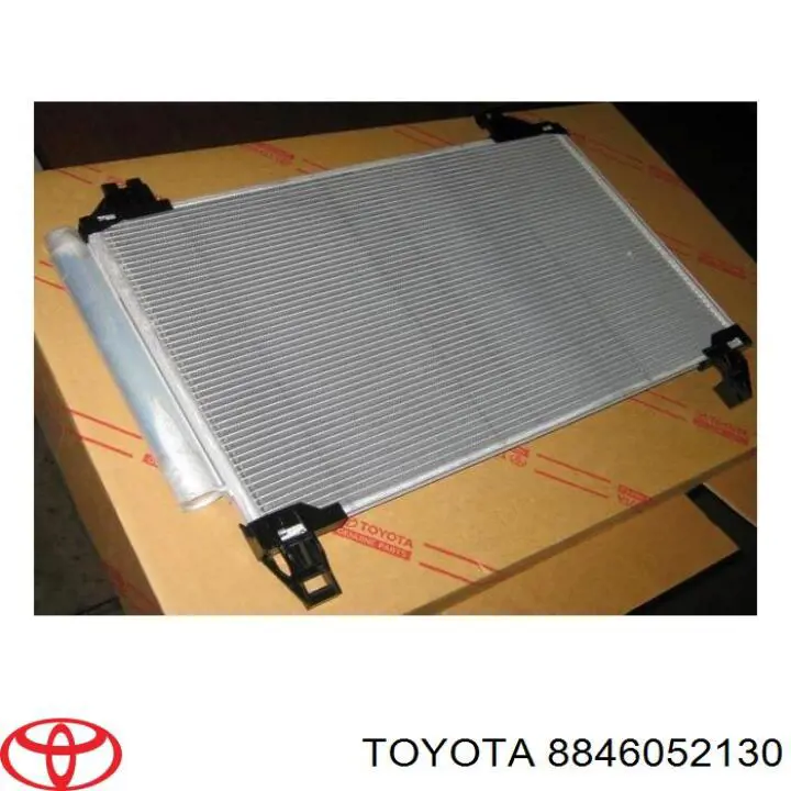 Comprar 8846052130 Toyota Condensador de aire acondicionado