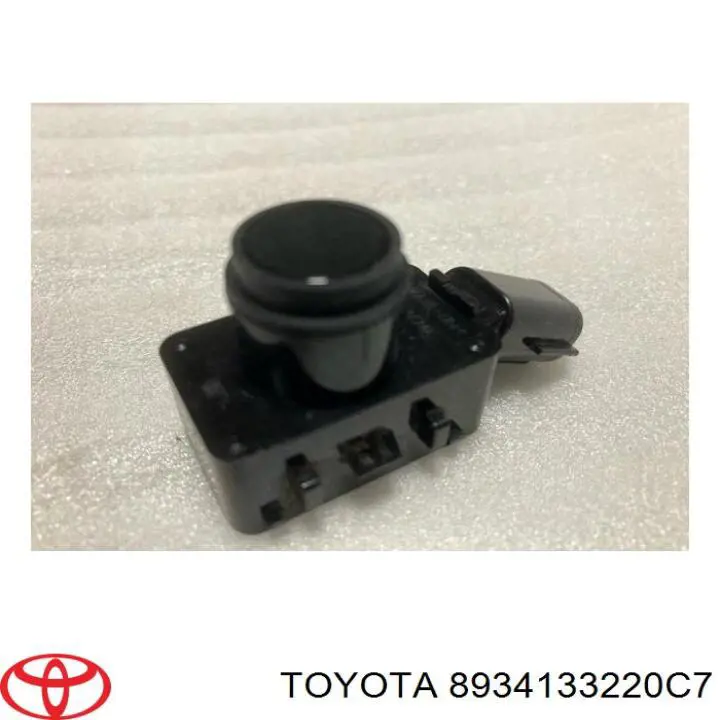 8934133220C7 Toyota Sensor de estacionamiento delantero