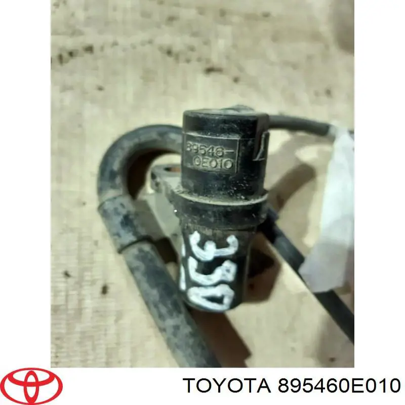 895460E010 Toyota sensor abs trasero izquierdo