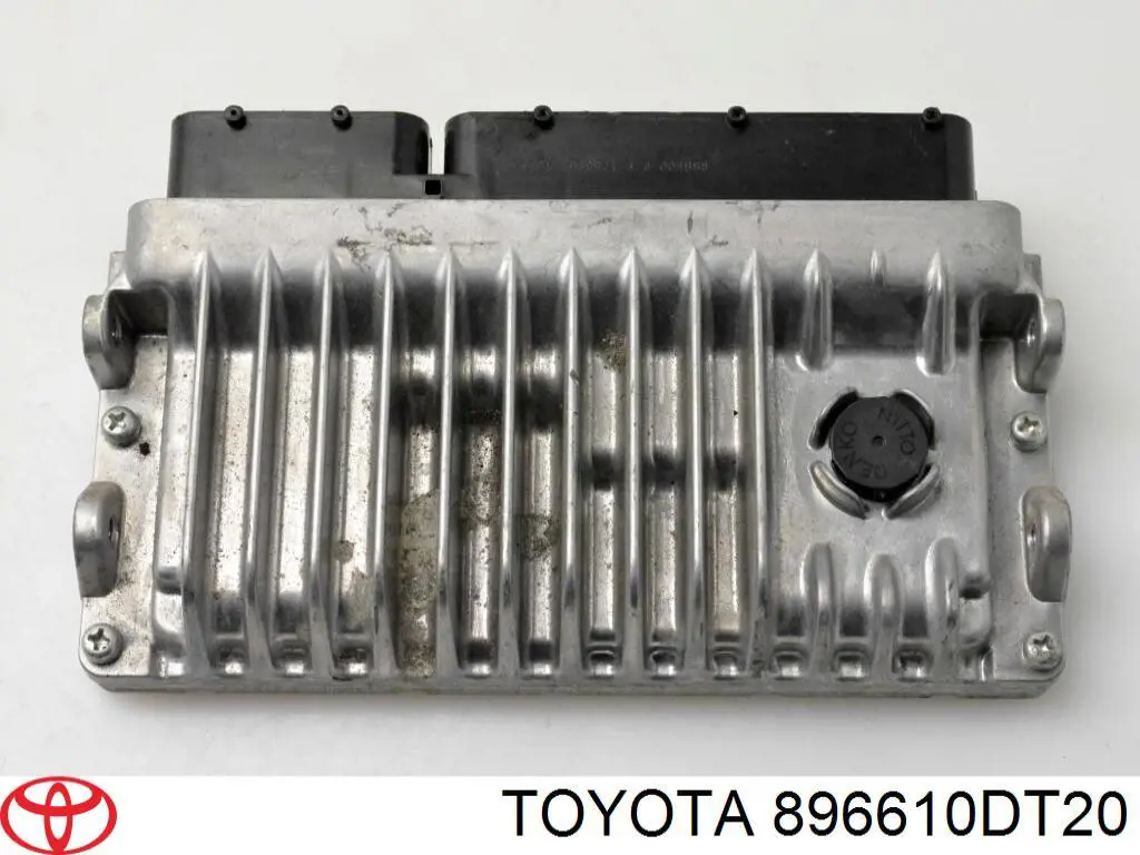 Unidad de control del motor  Toyota 896610DT20 precio, desde 129,23 EUR