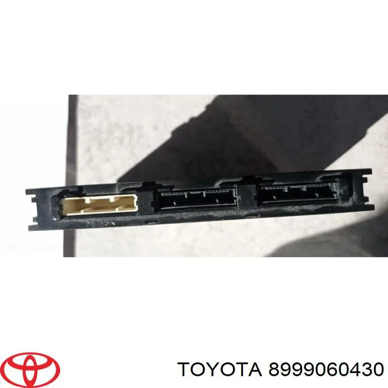 Columna de dirección Toyota 8999060430 precio, desde 206,18 EUR