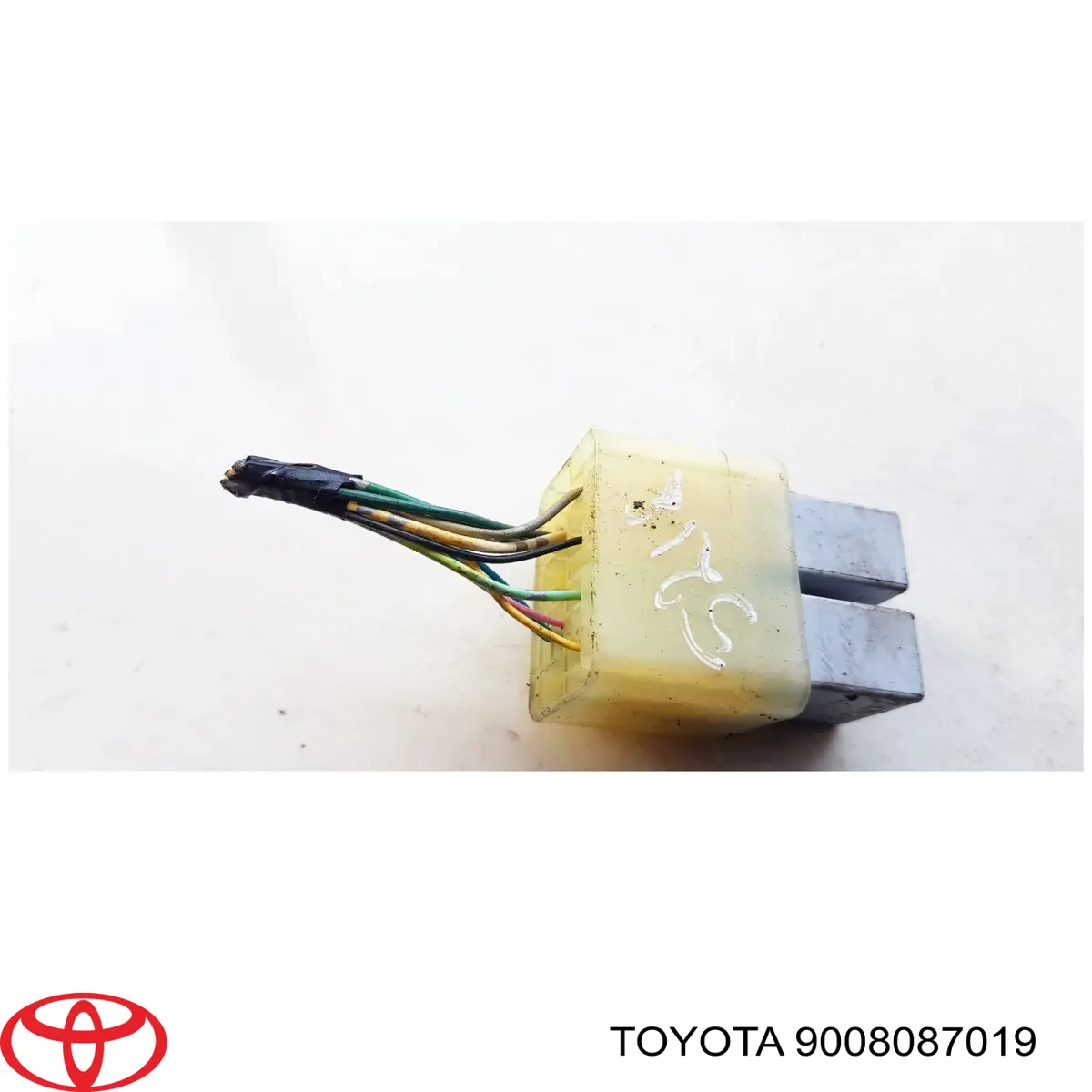 Relé, faro antiniebla TOYOTA 9008087019