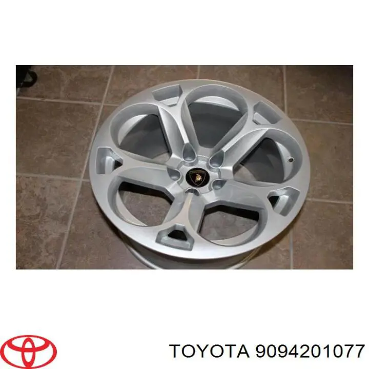 9094201077 Toyota tuerca de rueda