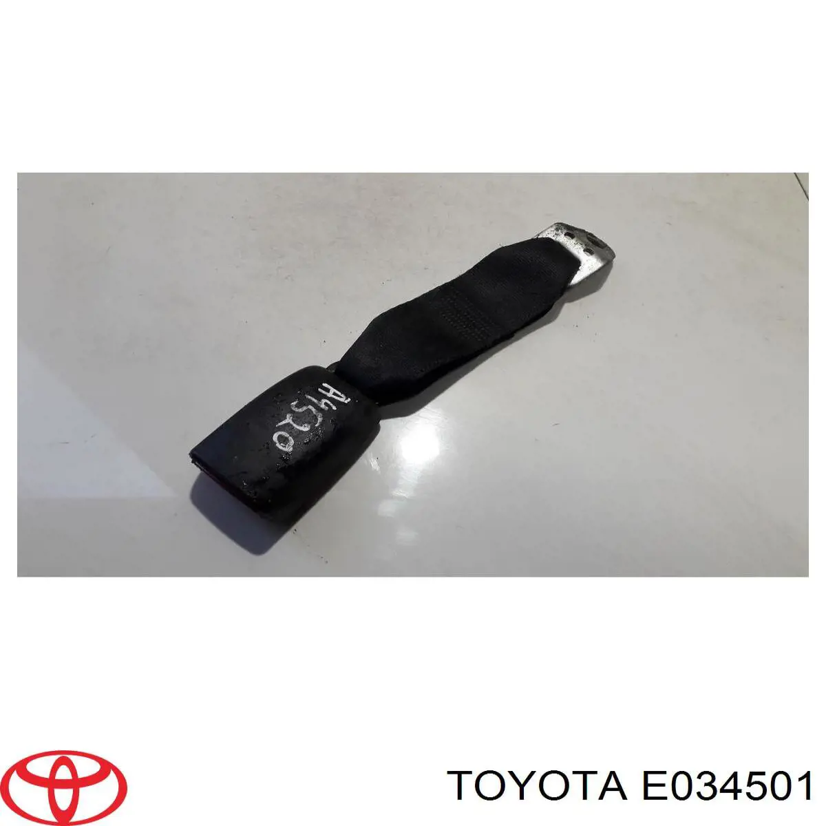 E034501 Toyota