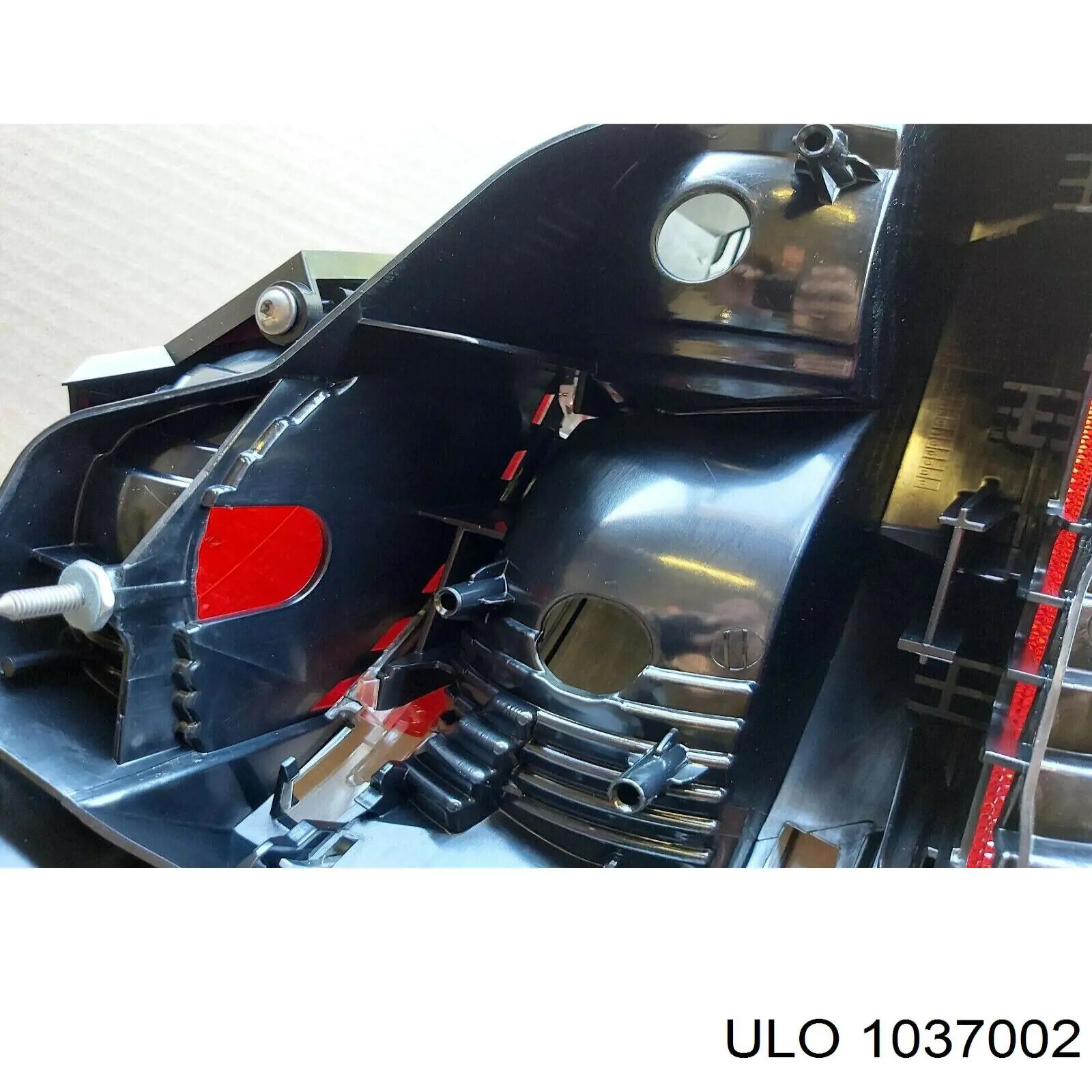 Piloto trasero derecho Mercedes 2218200266