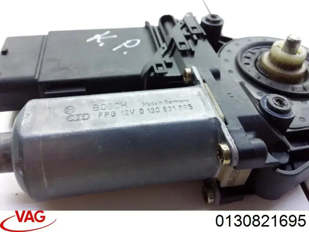 Motor eléctrico, elevalunas, puerta del conductor VAG 0130821695 precio, desde 45,01 EUR