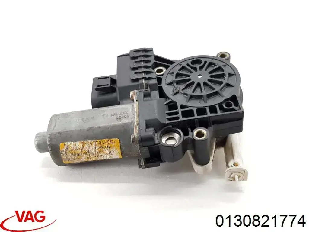 Motor del elevalunas de la puerta delantera derecha VAG 0130821774 precio, desde 34,85 EUR