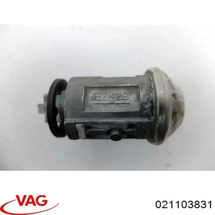 Perno de tapa de válvula de culata VAG 021103831 precio, desde 5,97 EUR