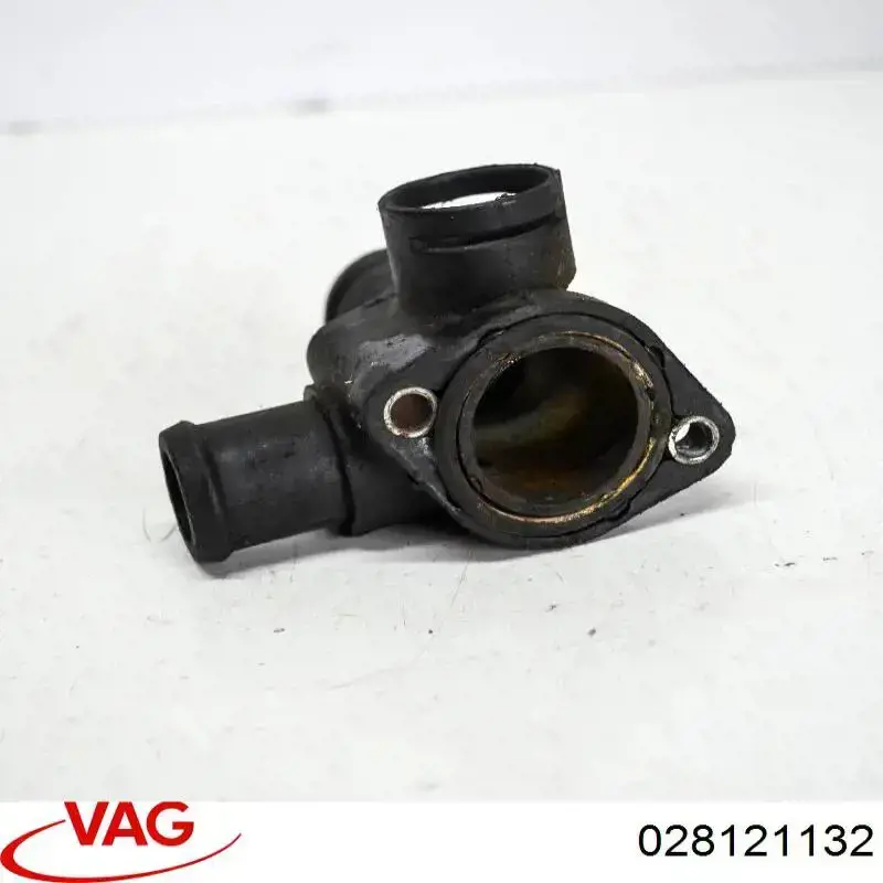 Comprar 028121132 VAG Brida del sistema de refrigeración (triple unión)