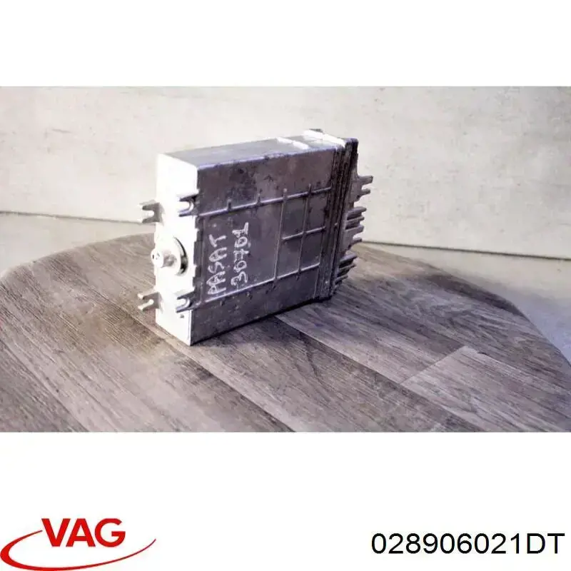 Módulo de control del motor VAG 028906021DT