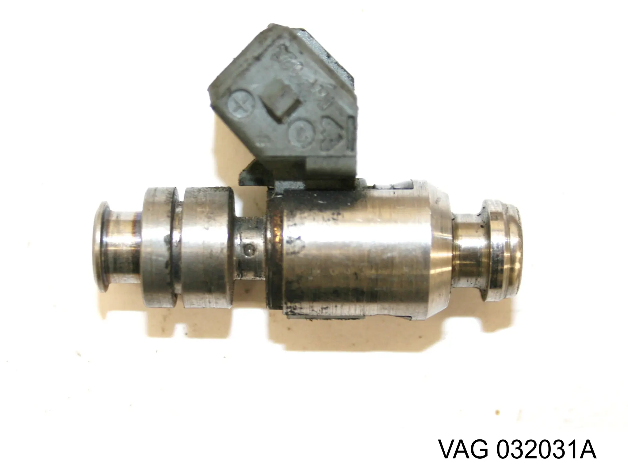 032031A VAG inyector de combustible