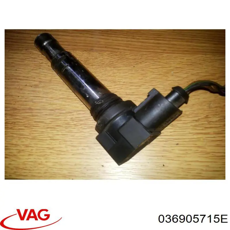 036905715E VAG Bobina de ignición