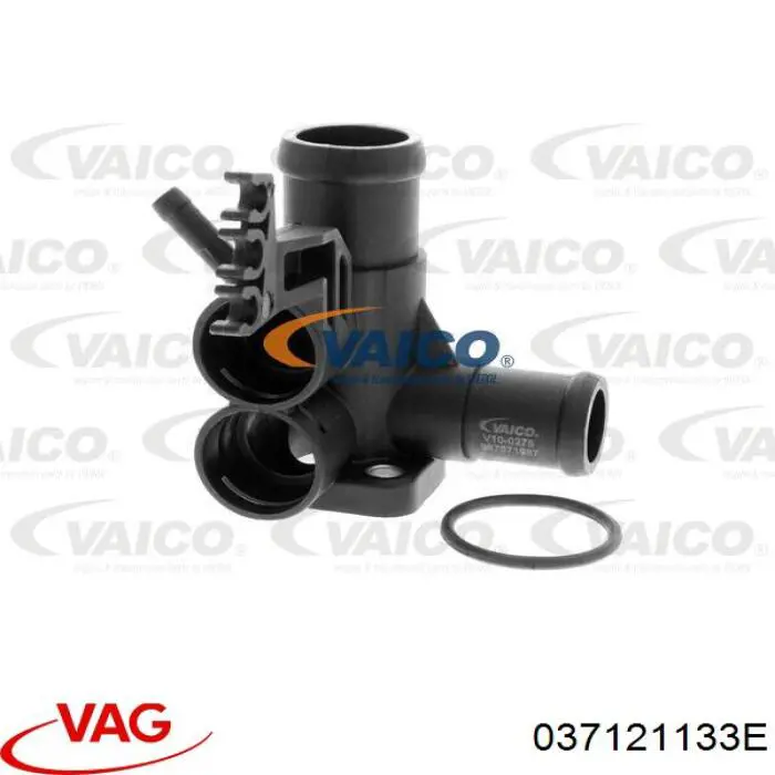 Brida del sistema de refrigeración (triple unión) VAG 037121133E precio, desde 4,96 EUR