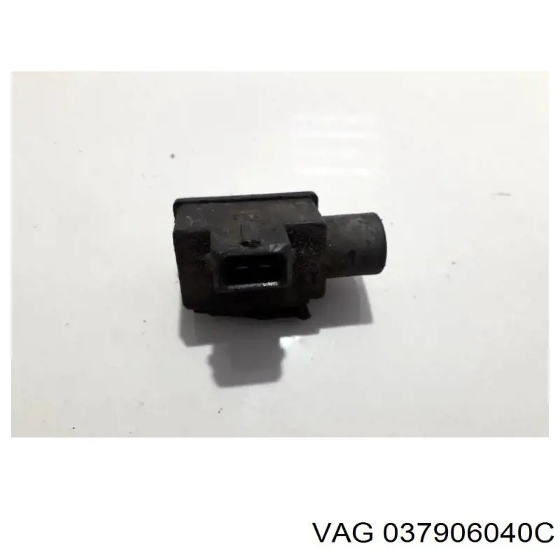 Medidor de flujo de aire VAG 037906040C precio, desde 89,64 EUR