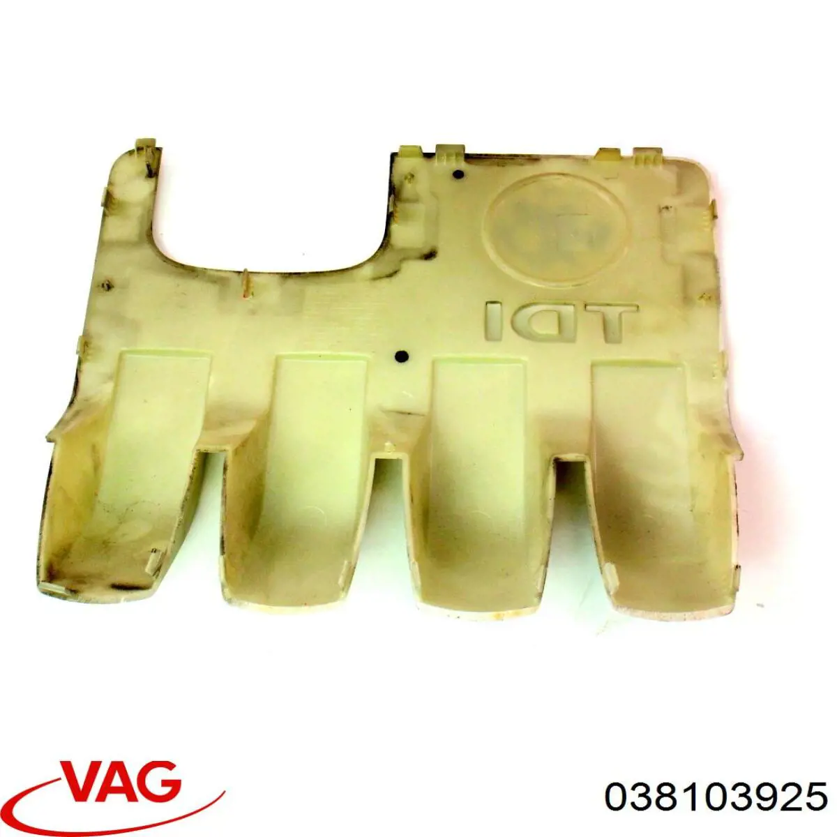 Cubierta motor VAG 038103925
