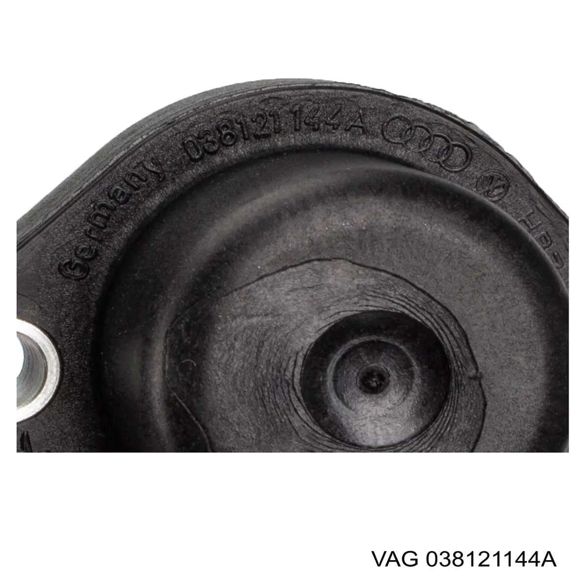 Brida del sistema de refrigeración (triple unión) 038121144A VAG