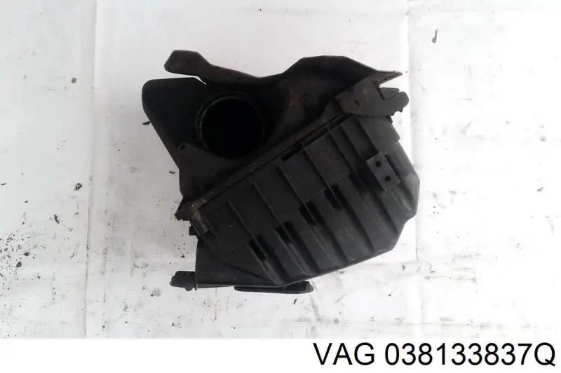 Comprar 038133837Q VAG Caja del filtro de aire