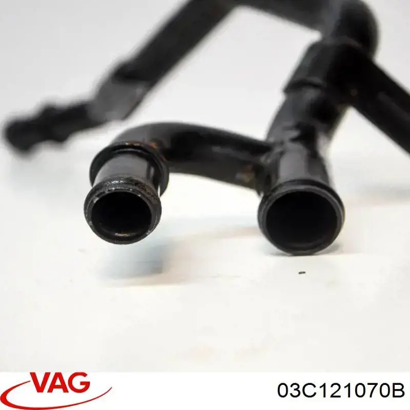 Manguito de líquido refrigerante VAG 03C121070B precio, desde 29,98 EUR