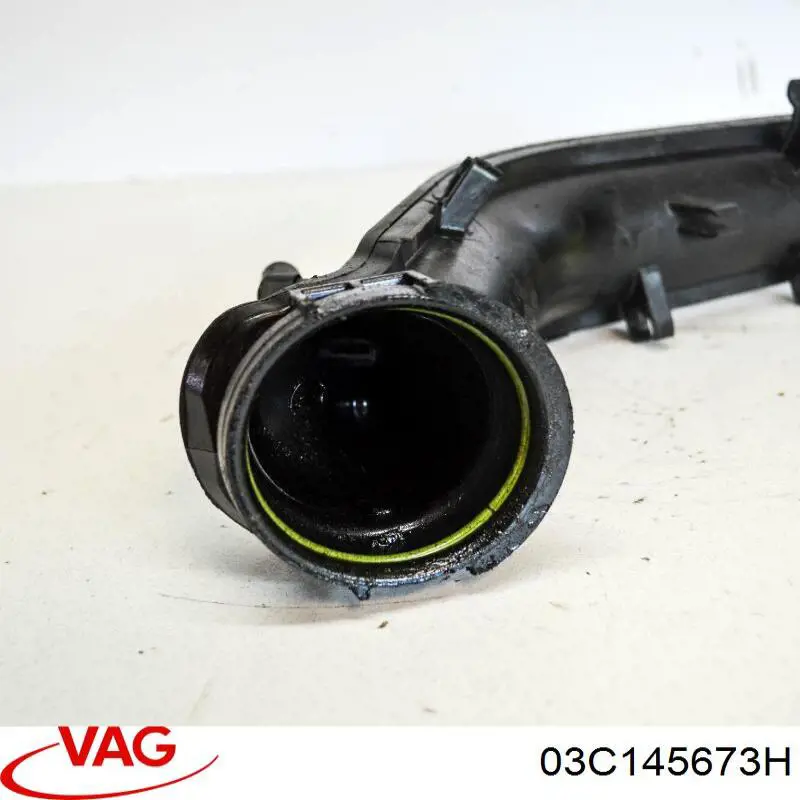 Tubo de admisión de aire al turbocompresor 03C145673H VAG