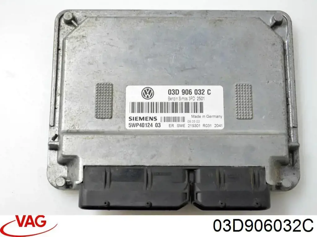 Unidad de control del motor  VAG 03D906032C precio, desde 90,02 EUR