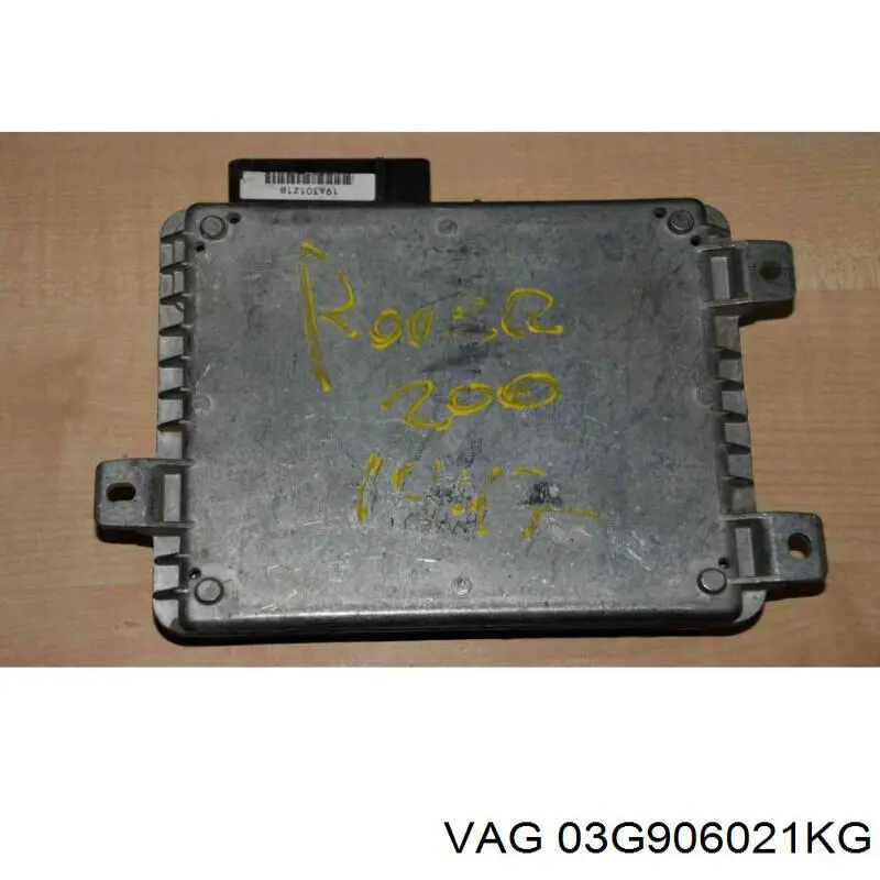 ECU 03G906021KG VAG