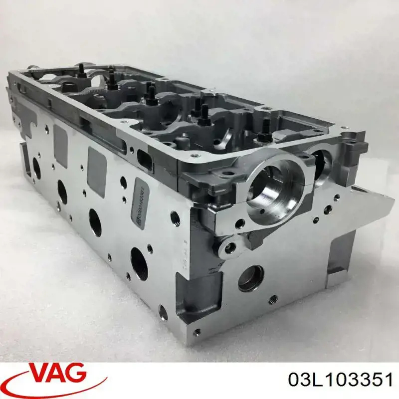 Culata de motor VAG 03L103351
