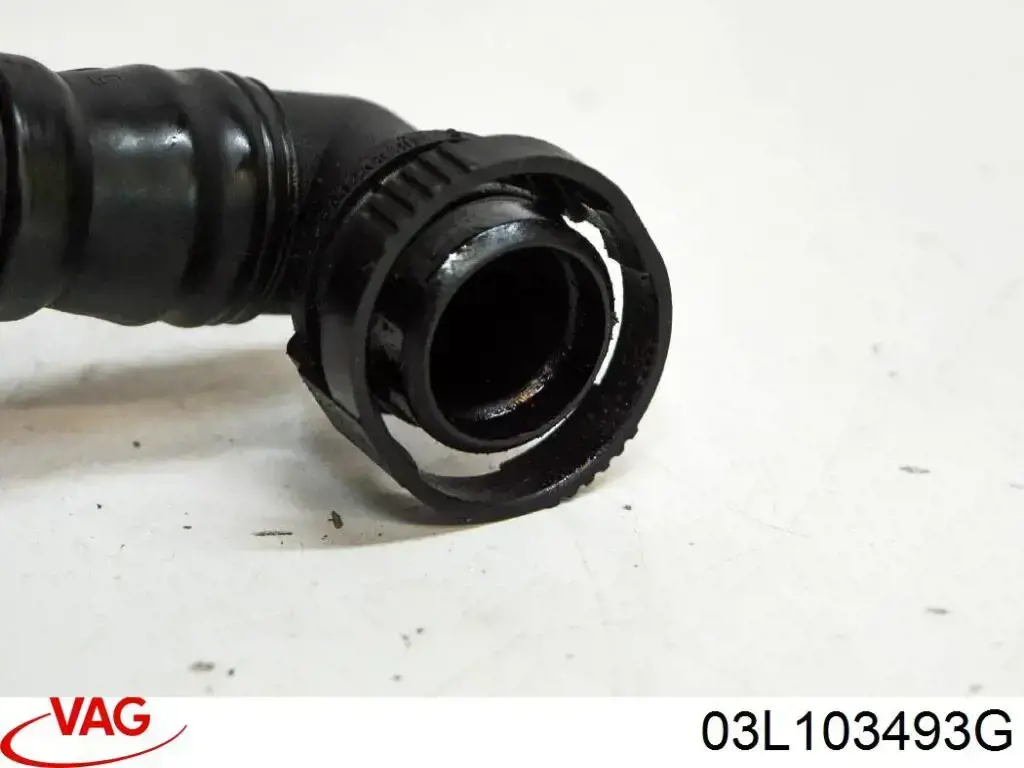 03L103493G VAG tubo de ventilacion del carter (separador de aceite)