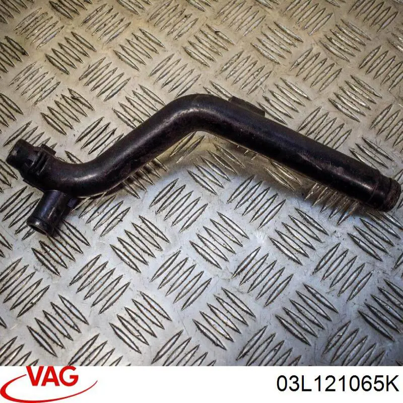 Manguito de líquido refrigerante VAG 03L121065K precio, desde 23,17 EUR